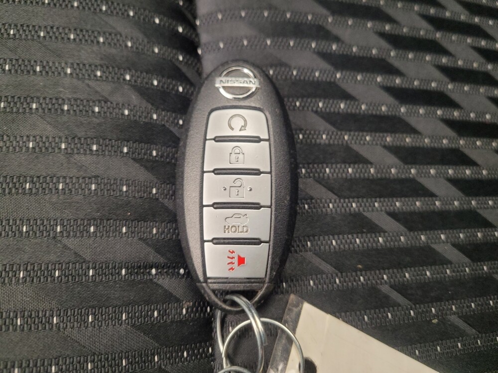 2016 Nissan Altima in Columbus, OH 43231 - 18084986 32