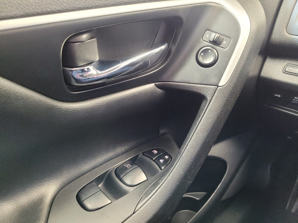 2016 Nissan Altima in Columbus, OH 43231 - 18084986 27