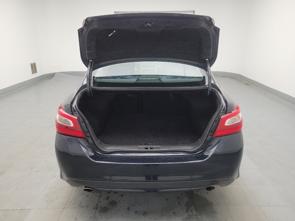 2016 Nissan Altima in Columbus, OH 43231 - 18084986 29