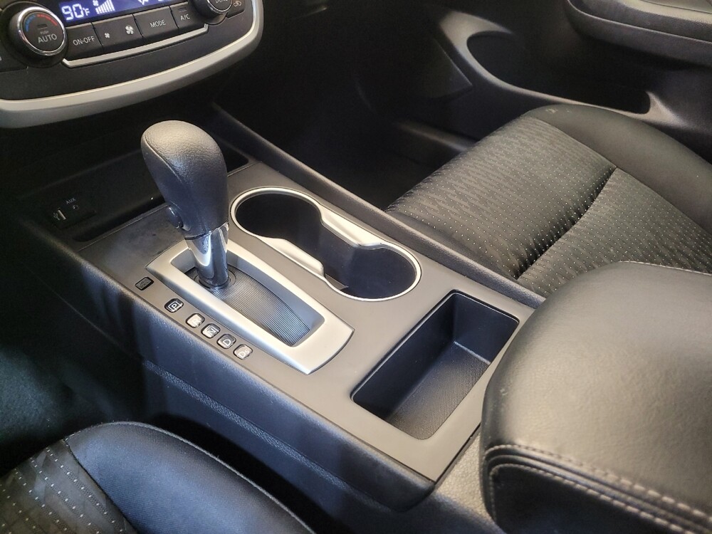 2016 Nissan Altima in Columbus, OH 43231 - 18084986 26