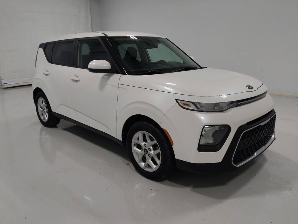 2020 Kia Soul in Columbus, OH 43231 - 18084987 13