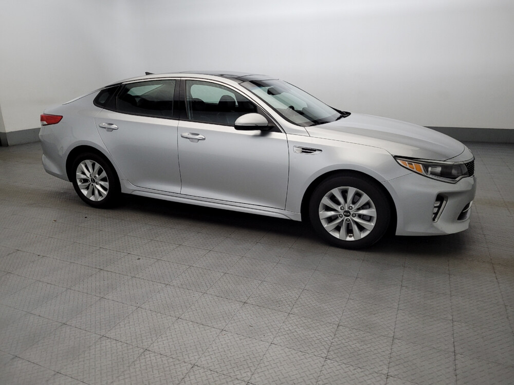 2018 Kia Optima in Allentown, PA 18103 - 18084992 11