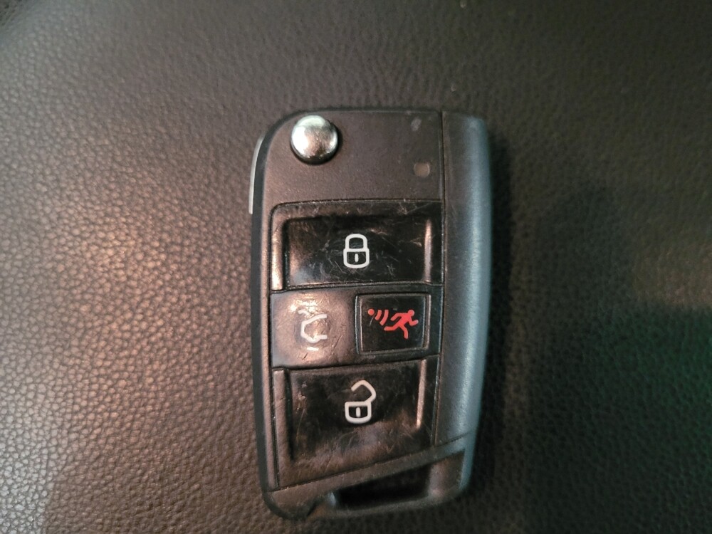 2019 Volkswagen Jetta in Laurel, MD 20724 - 18084994 32