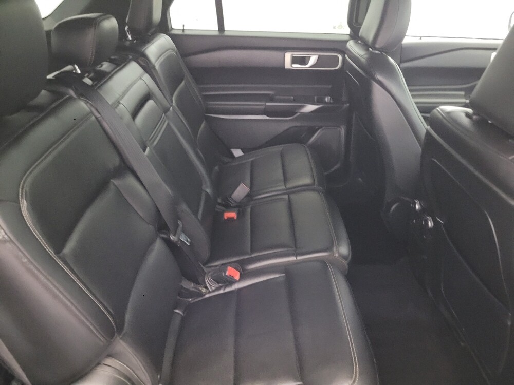 2020 Ford Explorer in Williamstown, NJ 8094 - 18085000 19