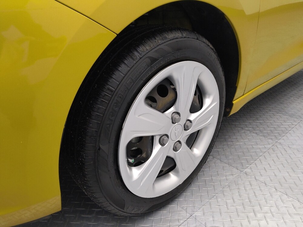 2022 Chevrolet Spark in Gladstone, MO 64118 - 18085007 31