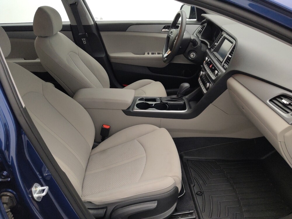 2019 Hyundai Sonata in Gladstone, MO 64118 - 18085009 21