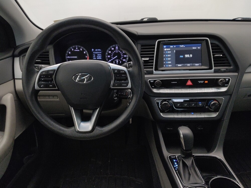 2019 Hyundai Sonata in Gladstone, MO 64118 - 18085009 22