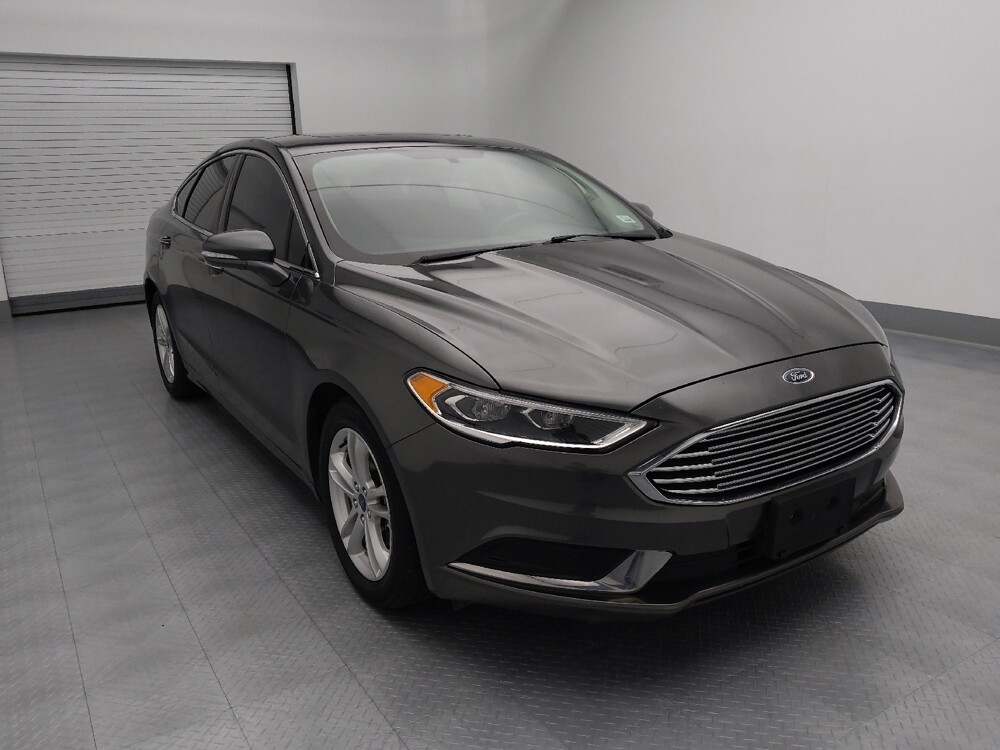 2018 Ford Fusion in Gladstone, MO 64118 - 18085010 13
