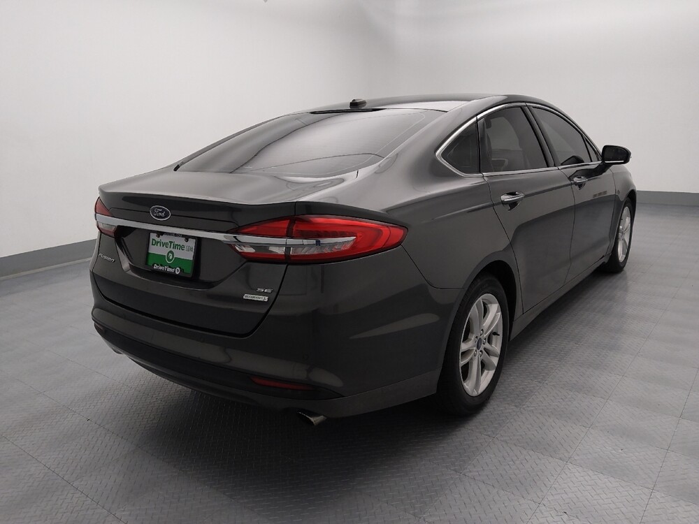 2018 Ford Fusion in Gladstone, MO 64118 - 18085010 9