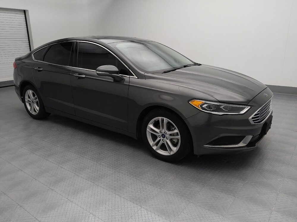 2018 Ford Fusion in Gladstone, MO 64118 - 18085010 11