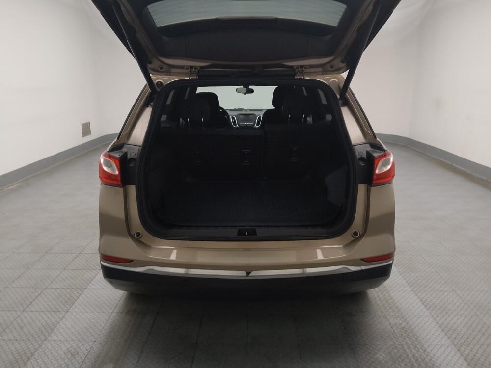 2018 Chevrolet Equinox in St. Louis, MO 63125 - 18085014 29