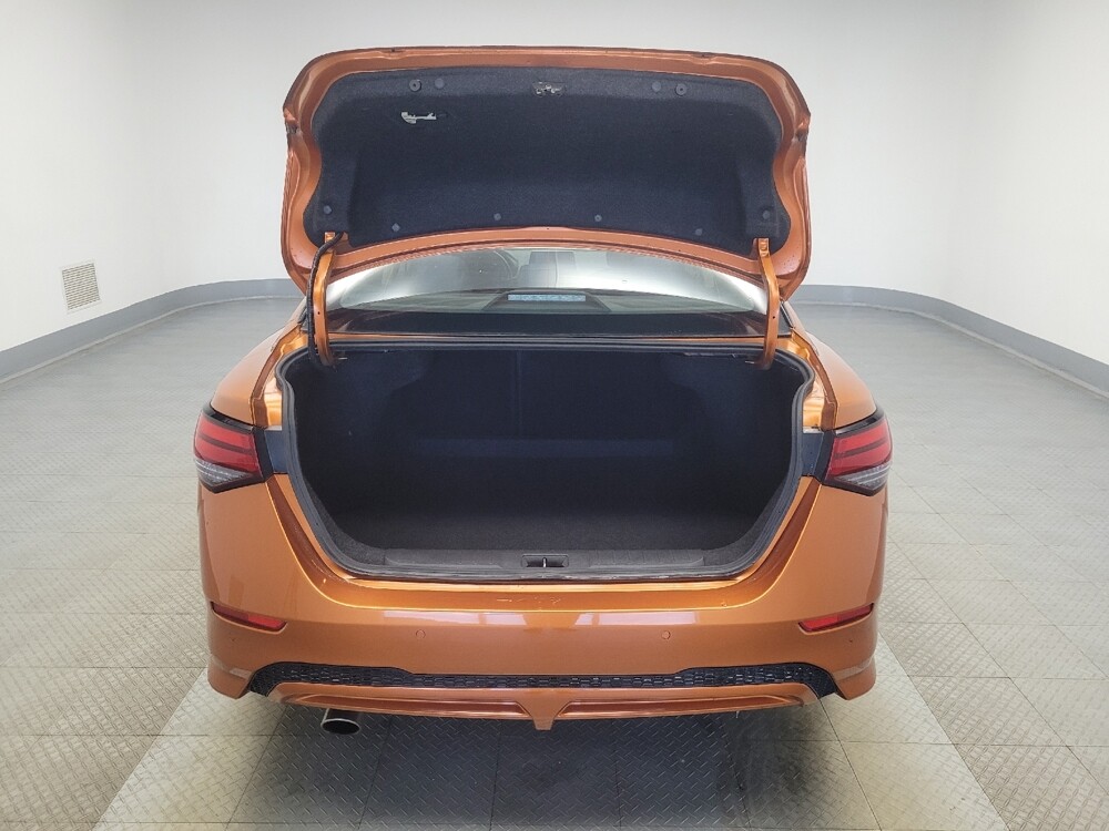 2020 Nissan Sentra in Indianapolis, IN 46219 - 18085020 29