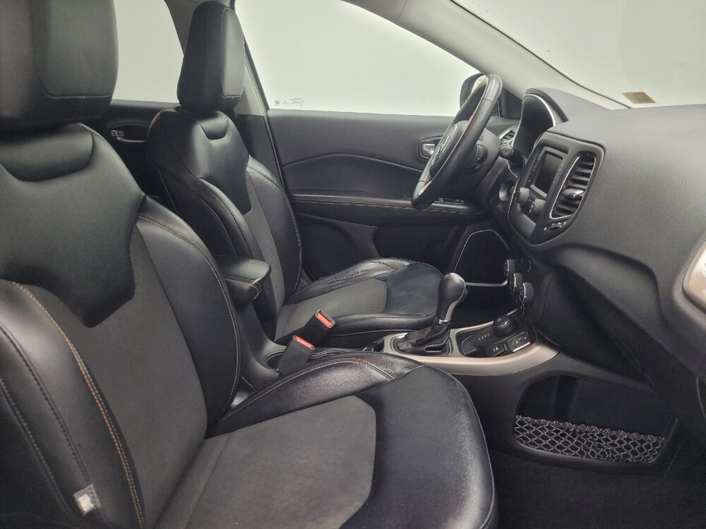 2017 Jeep Compass in Indianapolis, IN 46219 - 18085021 21