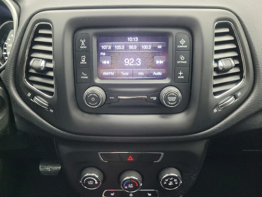 2017 Jeep Compass in Indianapolis, IN 46219 - 18085021 25