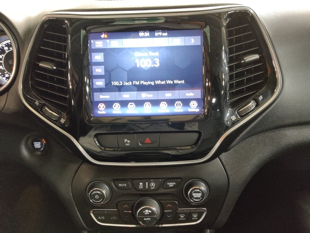 2020 Jeep Cherokee in Tyler, TX 75701 - 18085022 25