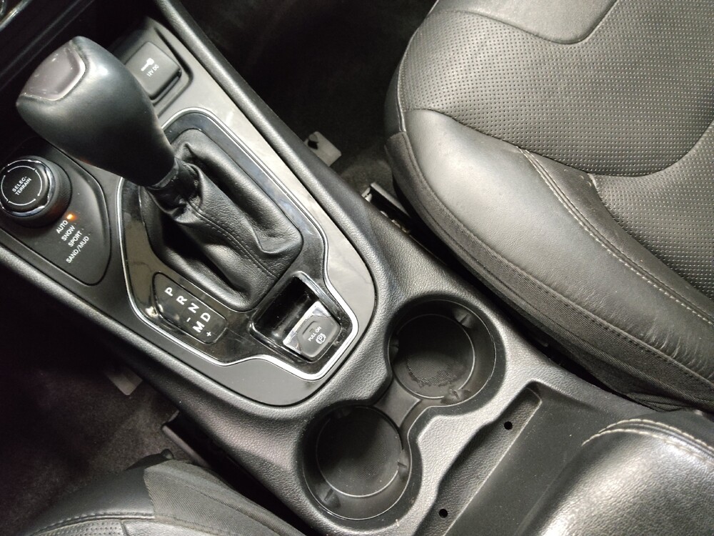 2020 Jeep Cherokee in Tyler, TX 75701 - 18085022 26