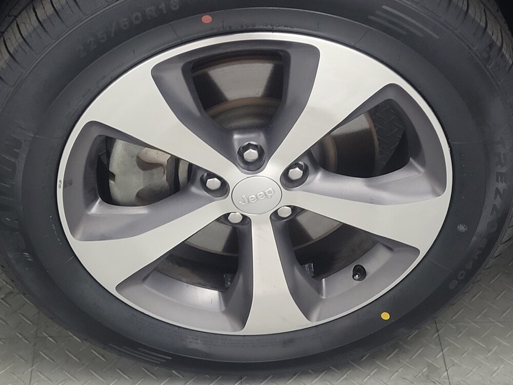 2020 Jeep Cherokee in Tyler, TX 75701 - 18085022 31