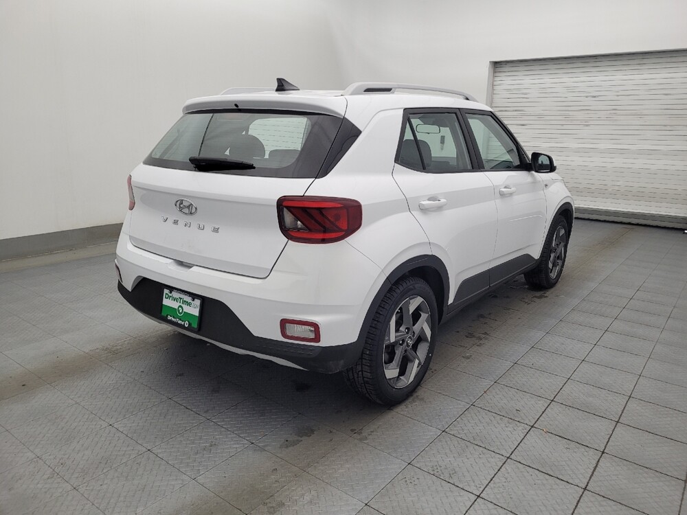 2021 Hyundai Venue in Tampa, FL 33612 - 18085024 9