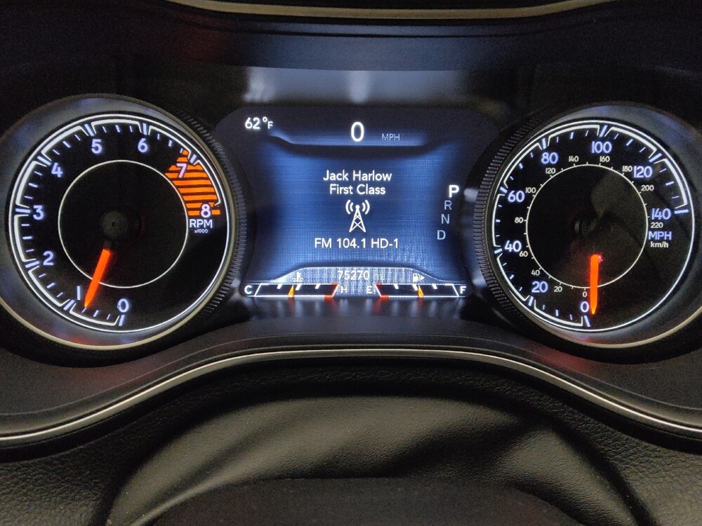 2019 Jeep Cherokee in Houston, TX 77060 - 18085025 23