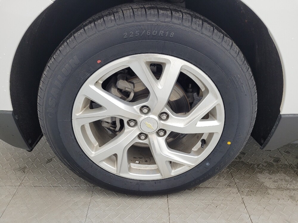 2020 Chevrolet Equinox in Greenville, SC 29607 - 18085027 31