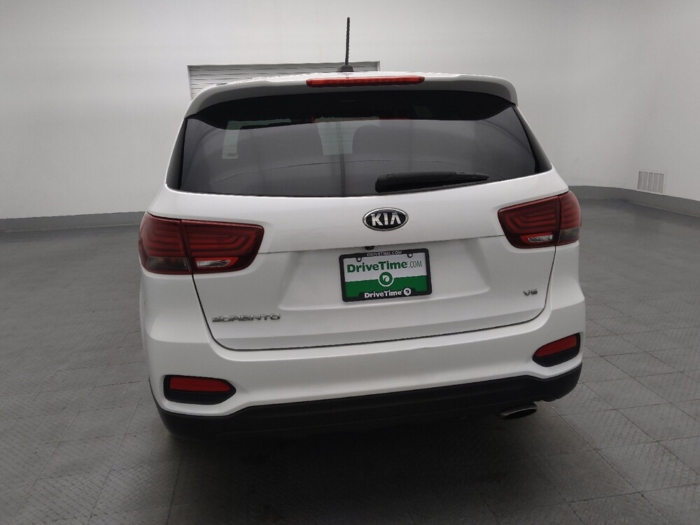 2019 Kia Sorento in Gainesville, FL 32609 - 18085028 6
