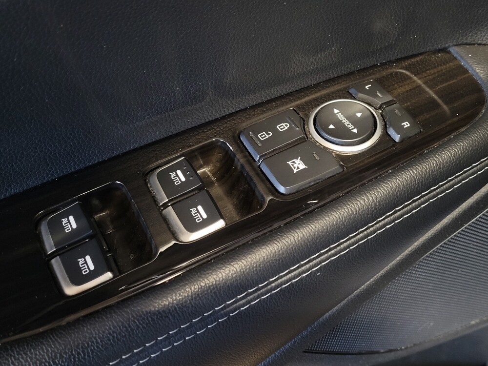 2019 Kia Sorento in Gainesville, FL 32609 - 18085028 27