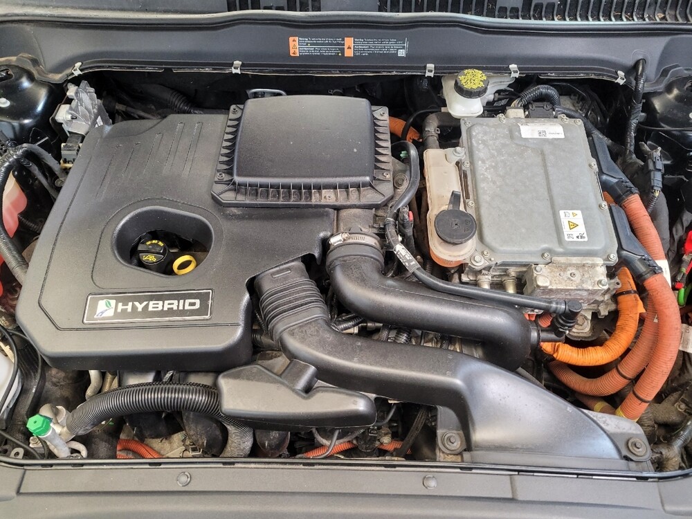 2017 Ford Fusion in Louisville, KY 40258 - 18085033 30