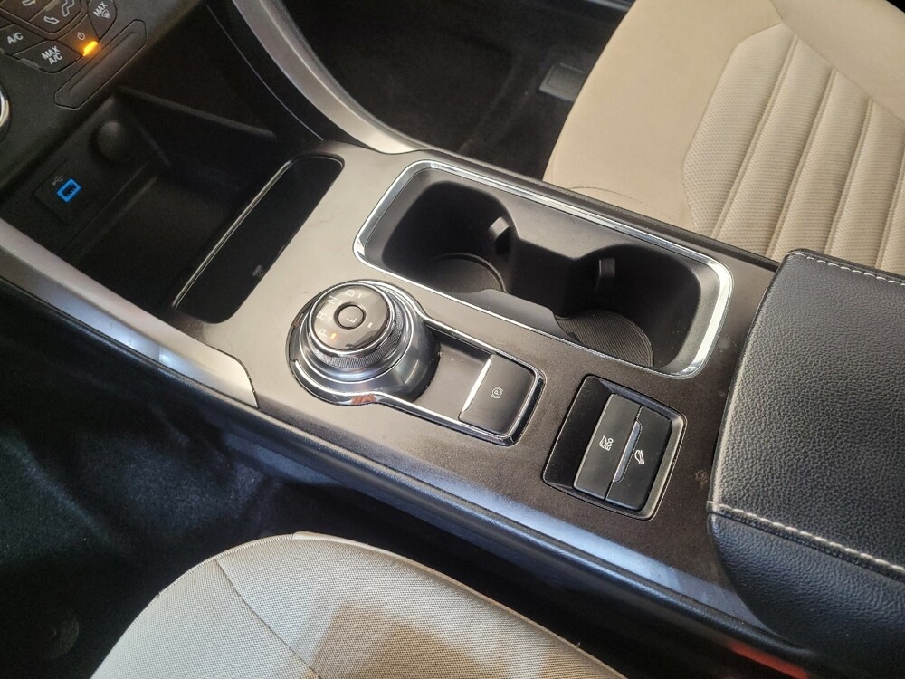 2017 Ford Fusion in Louisville, KY 40258 - 18085033 26