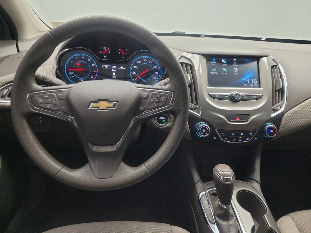 2016 Chevrolet Cruze in Indianapolis, IN 46222 - 18085035 22