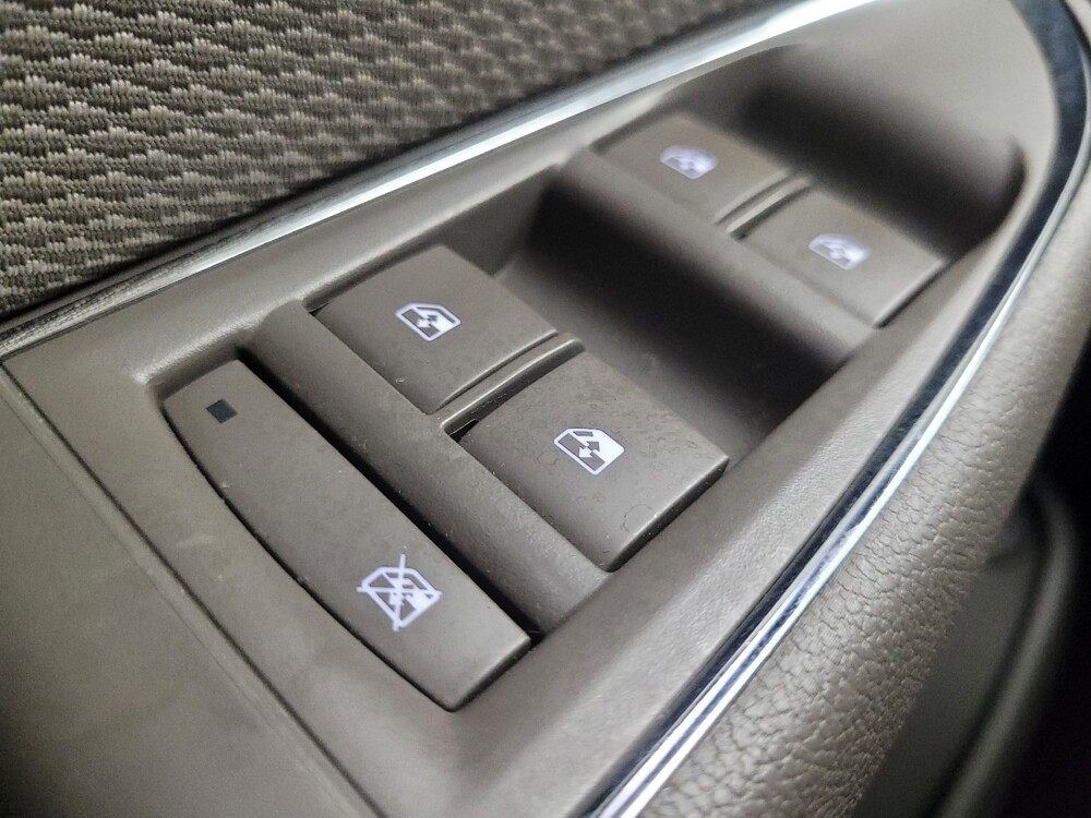 2016 Chevrolet Cruze in Indianapolis, IN 46222 - 18085035 27