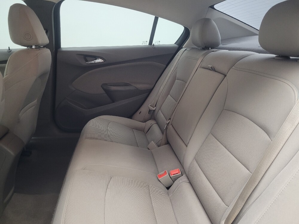 2016 Chevrolet Cruze in Indianapolis, IN 46222 - 18085035 18