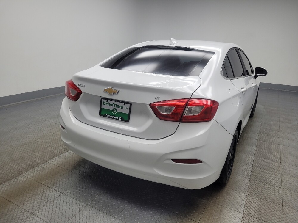 2016 Chevrolet Cruze in Indianapolis, IN 46222 - 18085035 7