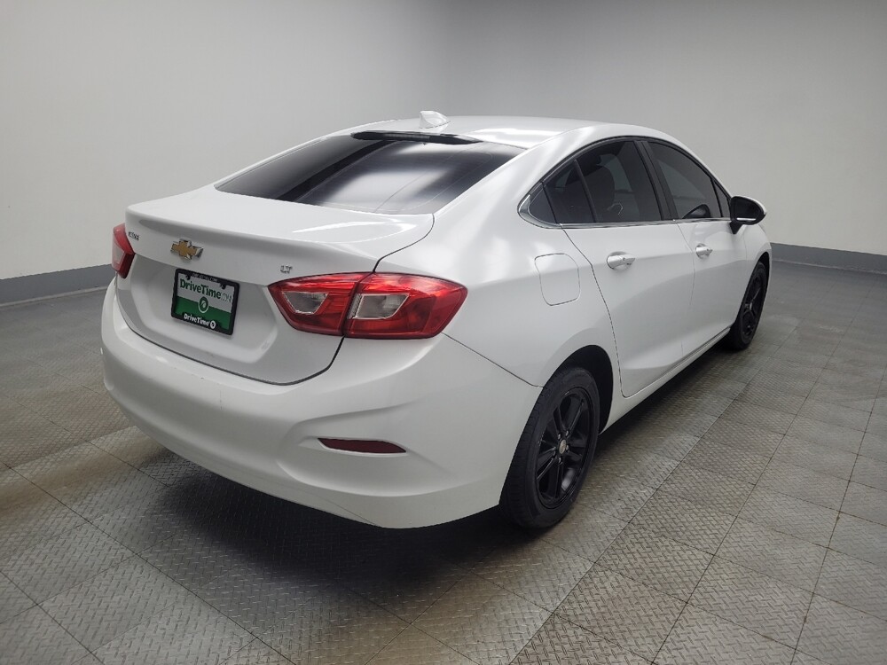 2016 Chevrolet Cruze in Indianapolis, IN 46222 - 18085035 9