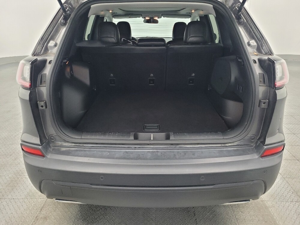 2019 Jeep Cherokee in Jacksonville, FL 32225 - 18085037 29