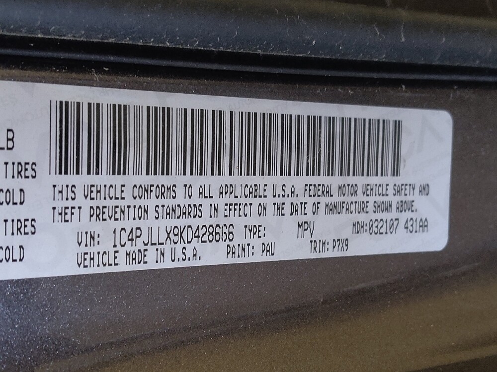 2019 Jeep Cherokee in Jacksonville, FL 32225 - 18085037 33