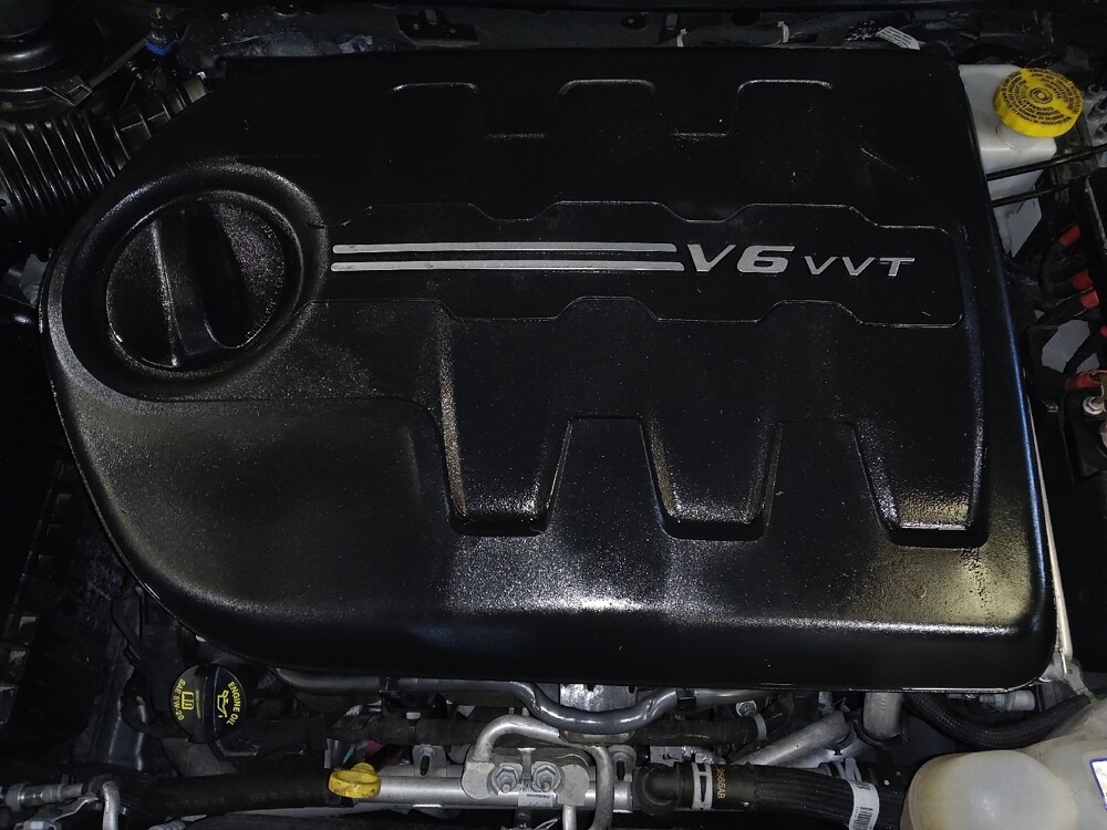 2019 Jeep Cherokee in Jacksonville, FL 32225 - 18085037 30