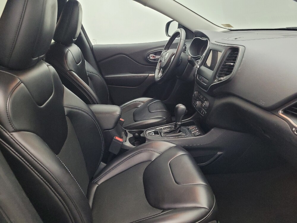 2019 Jeep Cherokee in Jacksonville, FL 32225 - 18085037 21