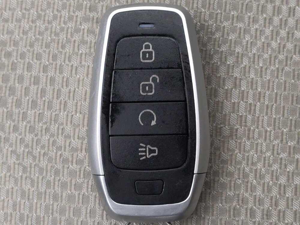 2019 Nissan Rogue Sport in Houston, TX 77034 - 18085042 32