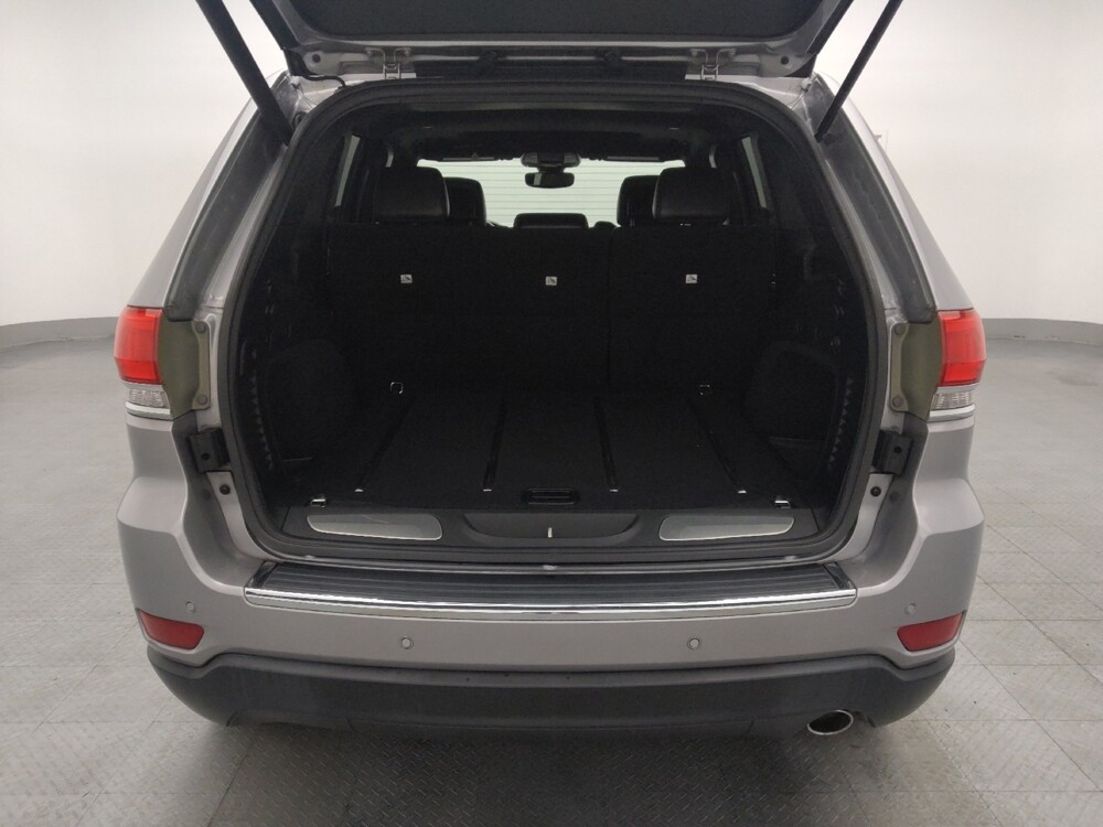 2017 Jeep Grand Cherokee in West Palm Beach, FL 33409 - 18085046 29