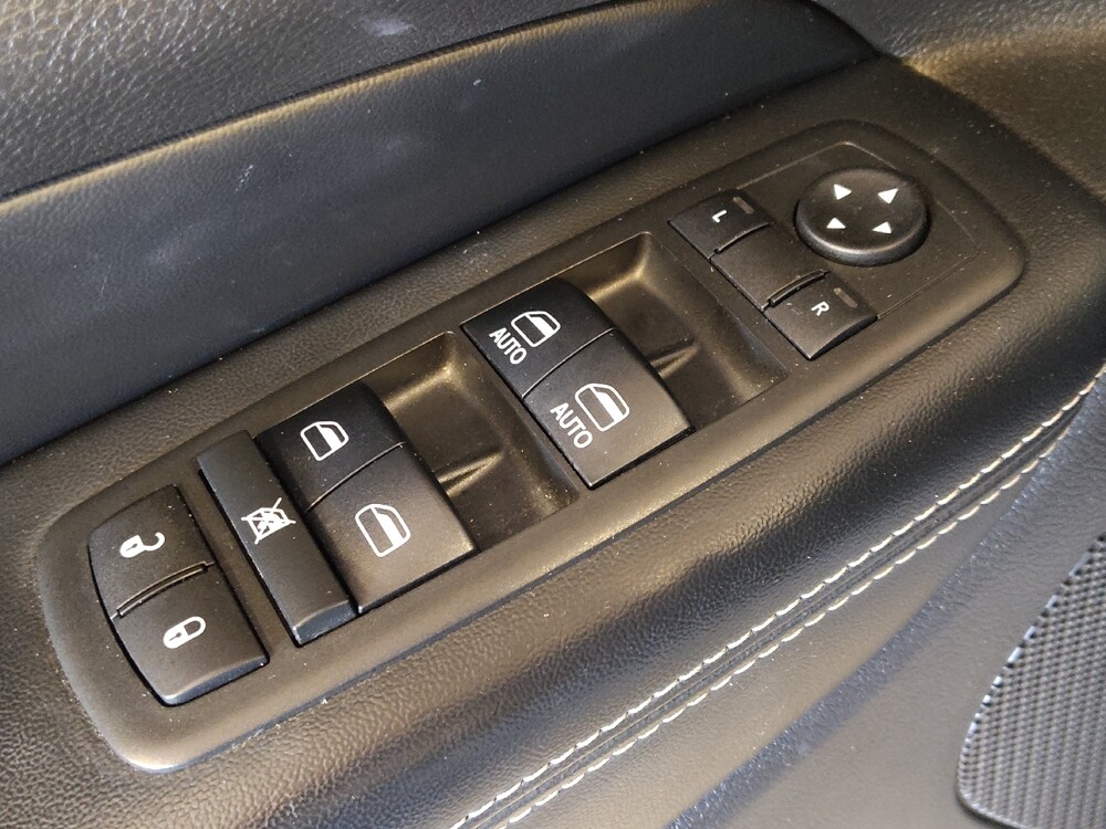 2017 Jeep Grand Cherokee in West Palm Beach, FL 33409 - 18085046 27