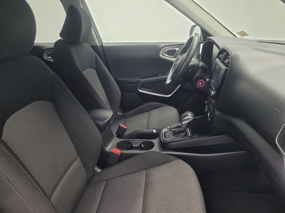 2020 Kia Soul in Indianapolis, IN 46219 - 18085047 21
