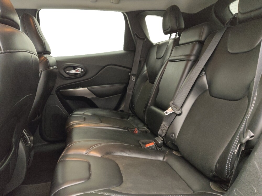 2019 Jeep Cherokee in Lakewood, CO 80215 - 18085049 18