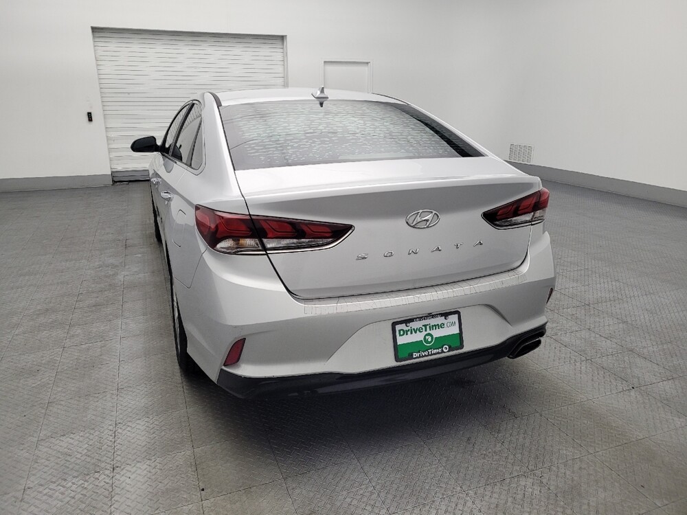 2018 Hyundai Sonata in Jacksonville, FL 32225 - 18085054 6