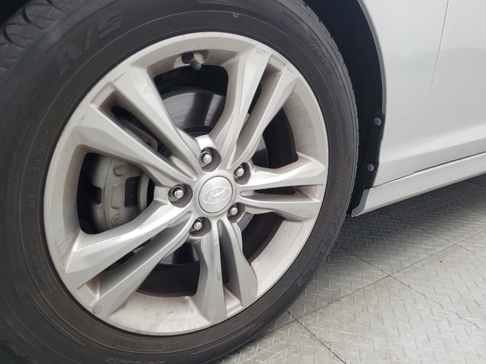 2018 Hyundai Sonata in Jacksonville, FL 32225 - 18085054 31