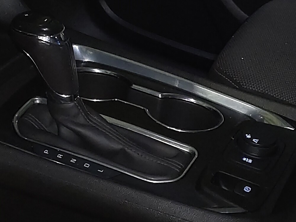 2018 Chevrolet Traverse in Tampa, FL 33612 - 18085055 26