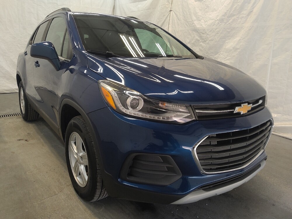 2020 Chevrolet Trax in Cincinnati, OH 45255 - 18085056 13