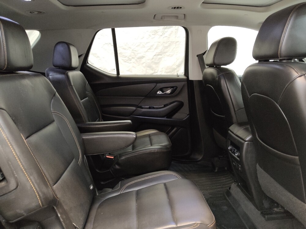 2020 Chevrolet Traverse in Cincinnati, OH 45255 - 18085057 19