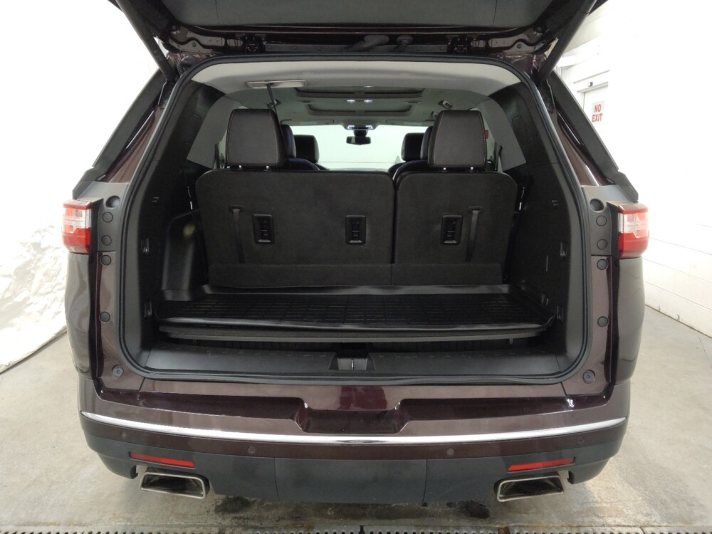 2020 Chevrolet Traverse in Cincinnati, OH 45255 - 18085057 29