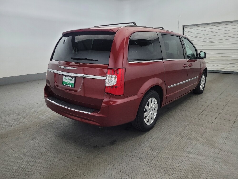 2016 Chrysler Town & Country in Chesapeake, VA 23320 - 18085064 9