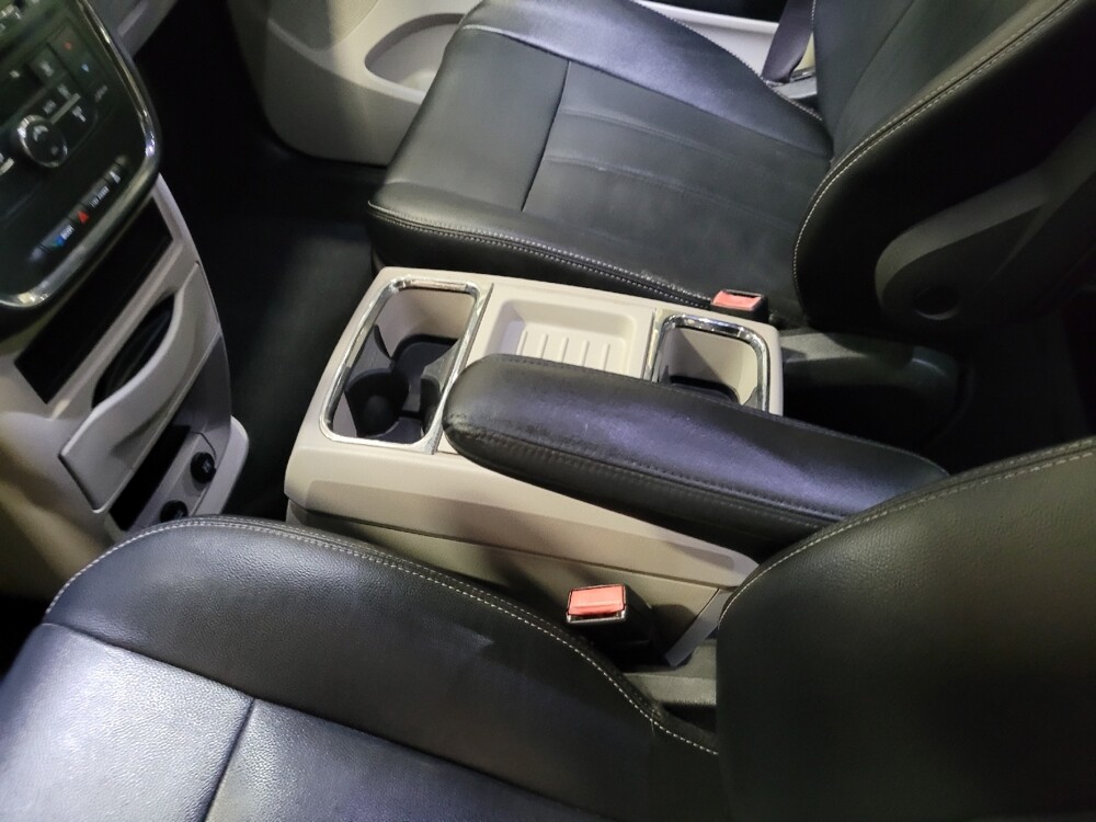 2016 Chrysler Town & Country in Chesapeake, VA 23320 - 18085064 26